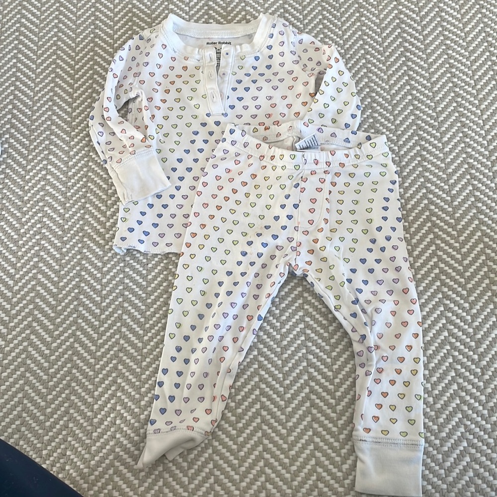 Roller Rabbit rainbow heart pjs. Few small marks will probably come out. 12-18m